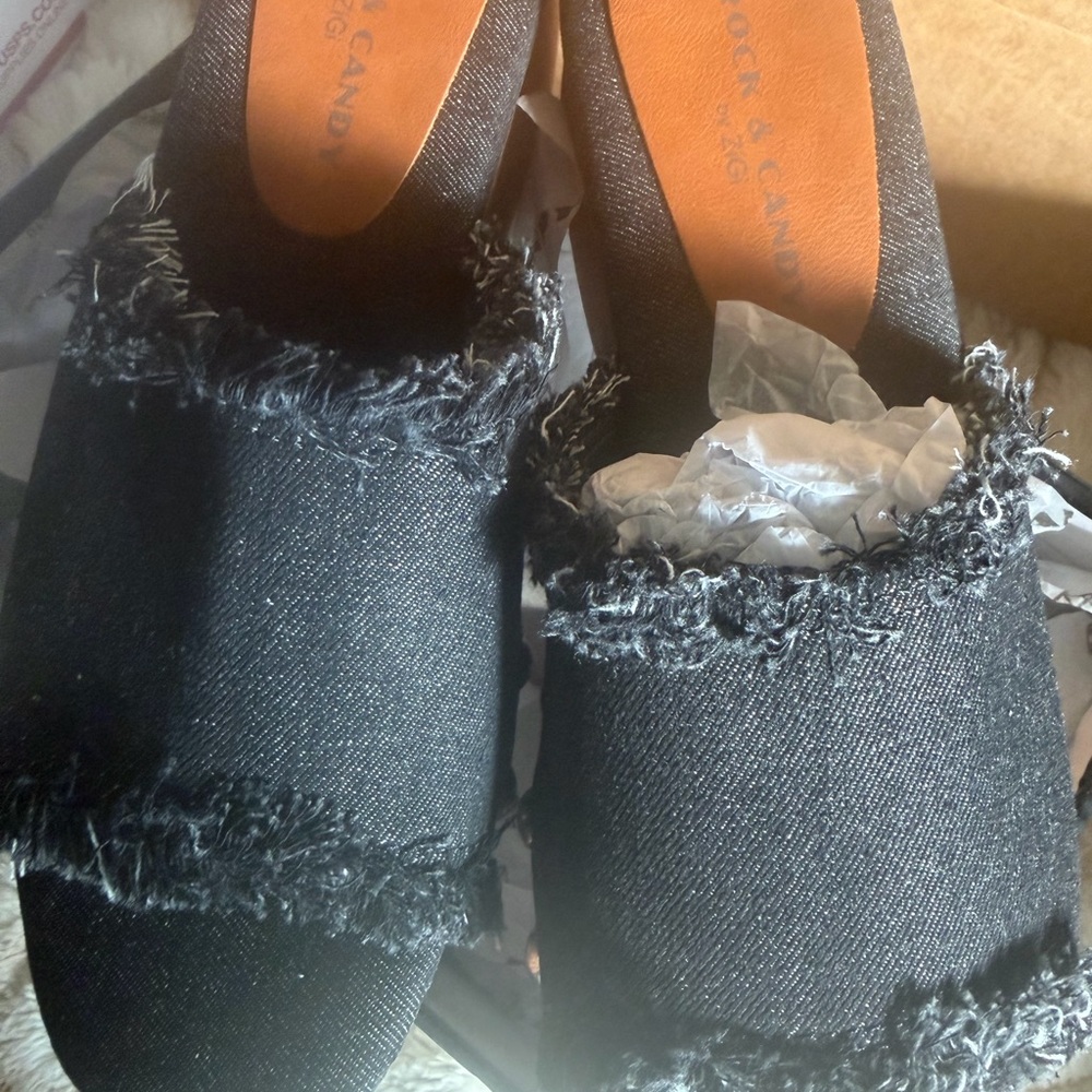 Tilly's Black Frayed Denim Mules